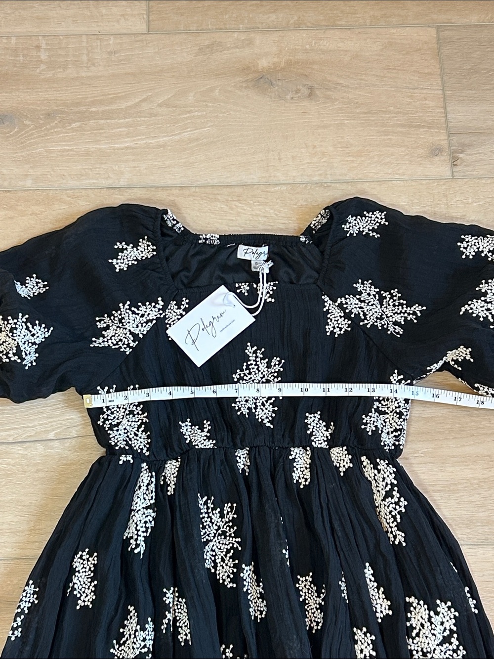 NWT Polagram Black Maxi Dress with White Floral Embroidery Puff Sleeves size S - Picture 9 of 16